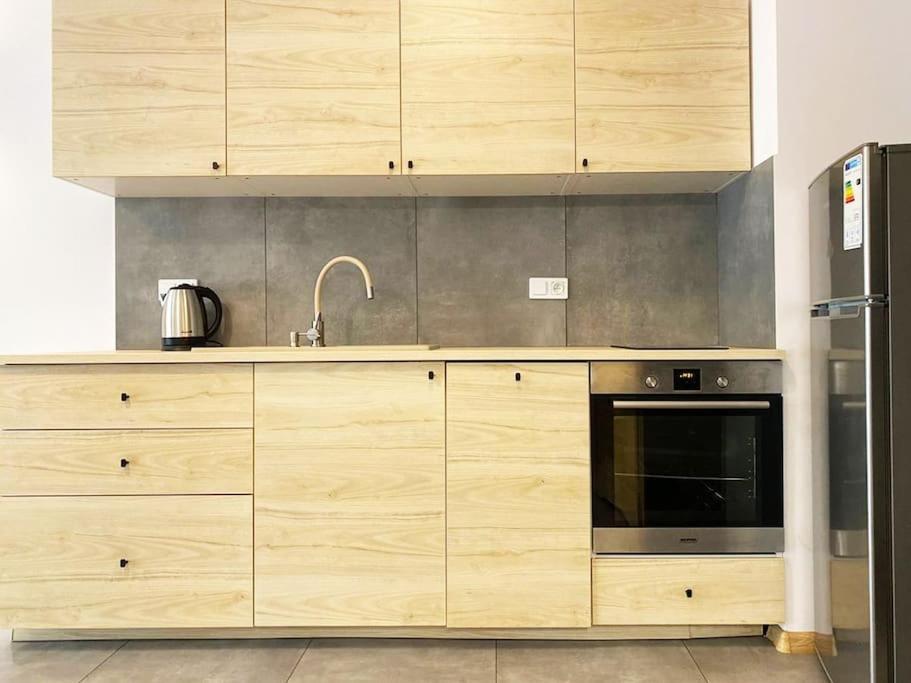 K22 Sky Apartments In The Варшава Екстериор снимка