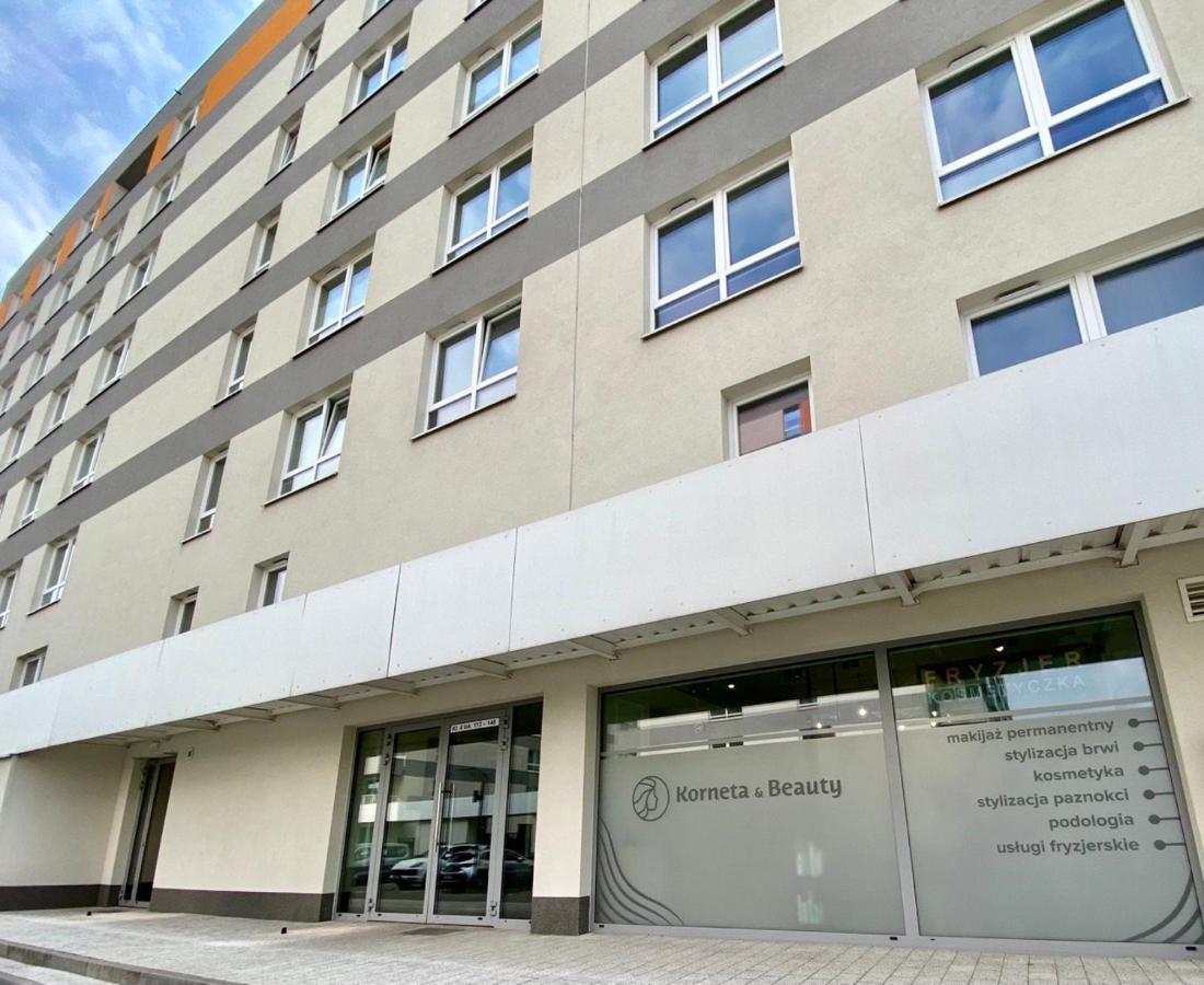 K22 Sky Apartments In The Варшава Екстериор снимка